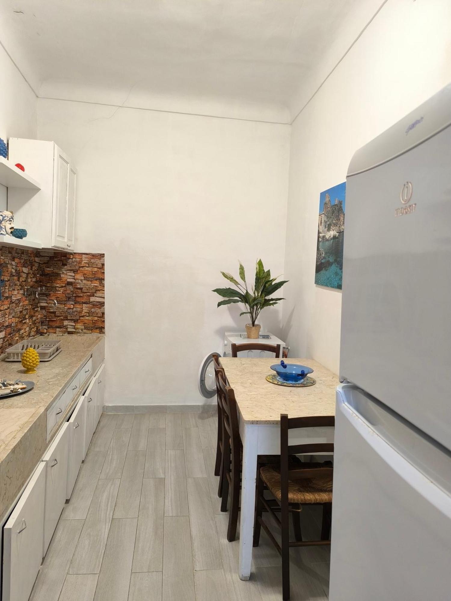 Ferienwohnung Casa Di Nick Trapani Exterior foto